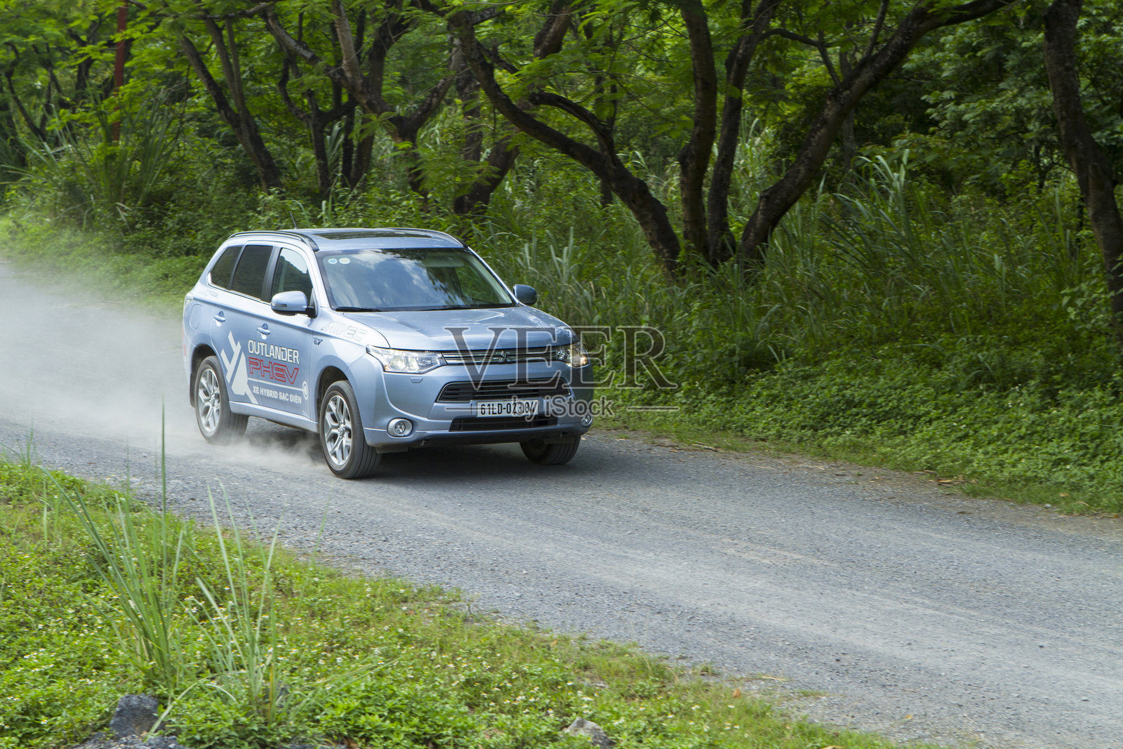 欧蓝德PHEV汽车照片摄影图片