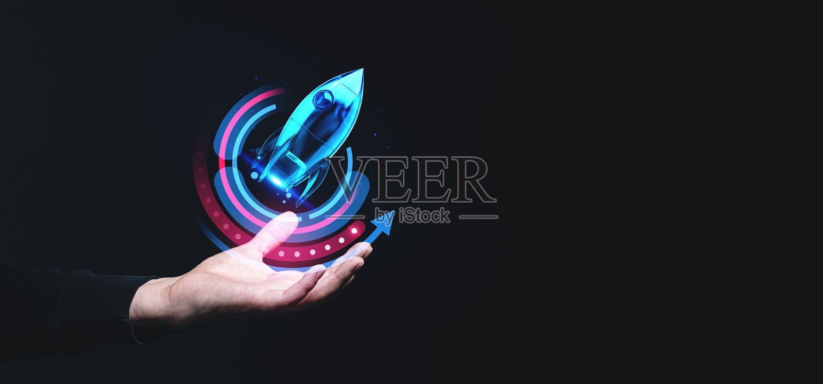 未来数字火箭发射概念在手中。照片摄影图片