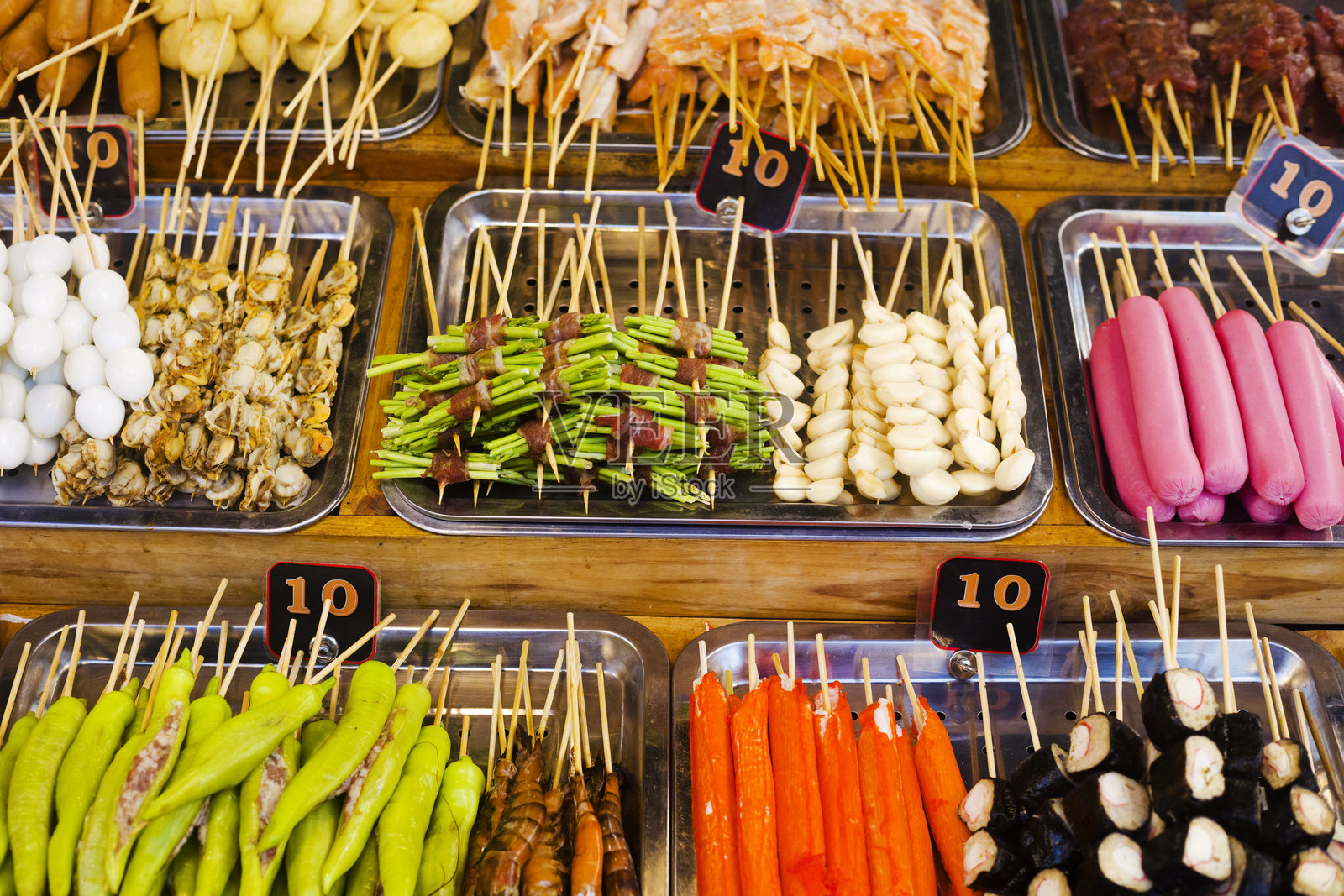 10泰铢的泰式烧烤美食选择照片摄影图片