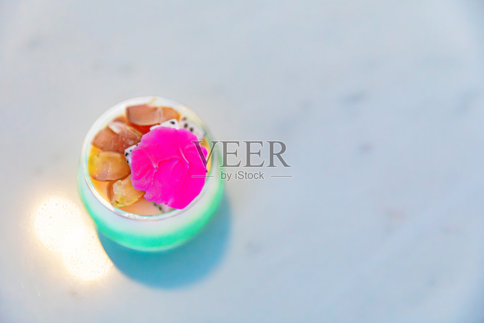 精美的甜点展示照片摄影图片