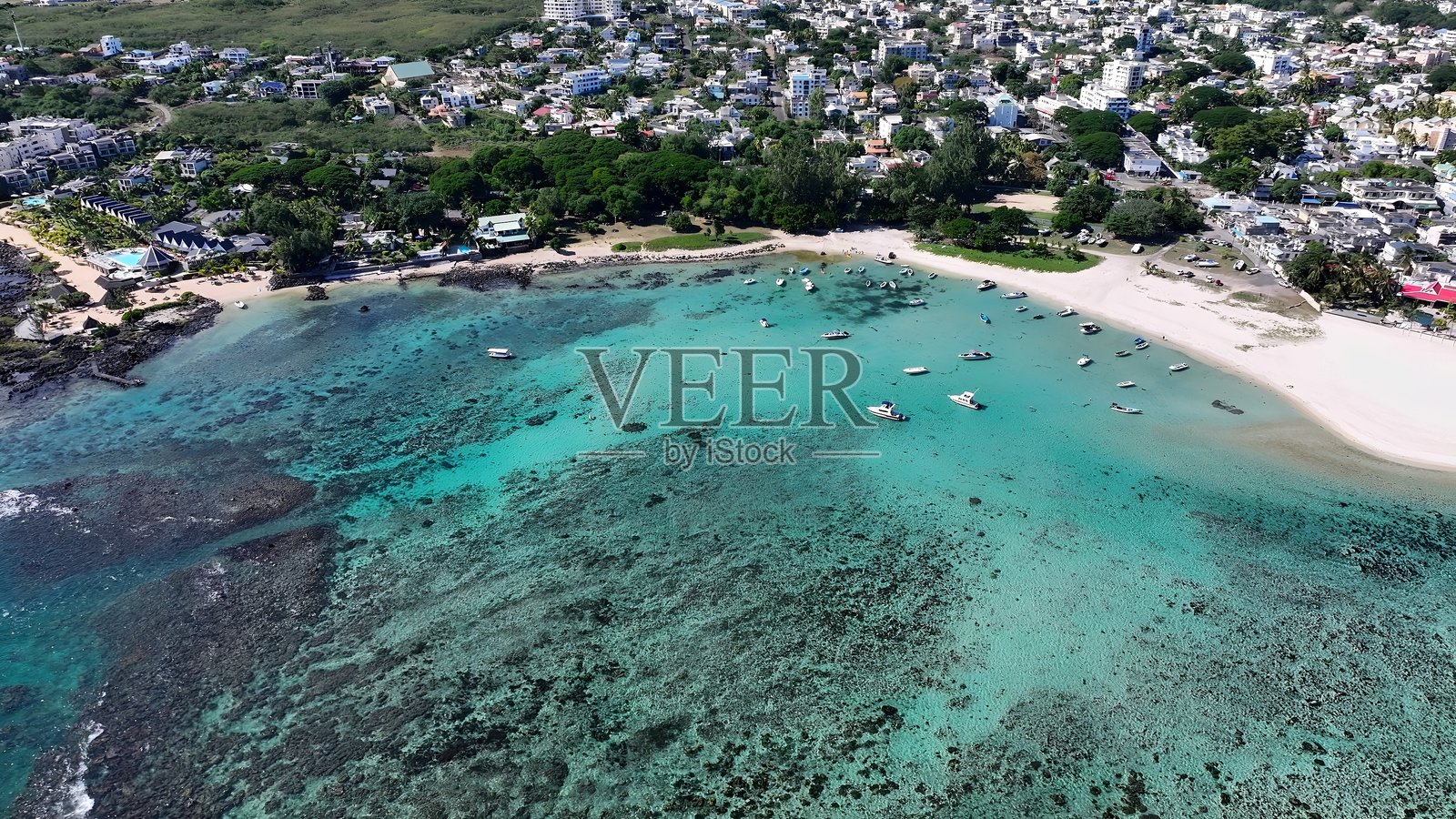 毛里求斯岛路易港的Flic En Flac。照片摄影图片