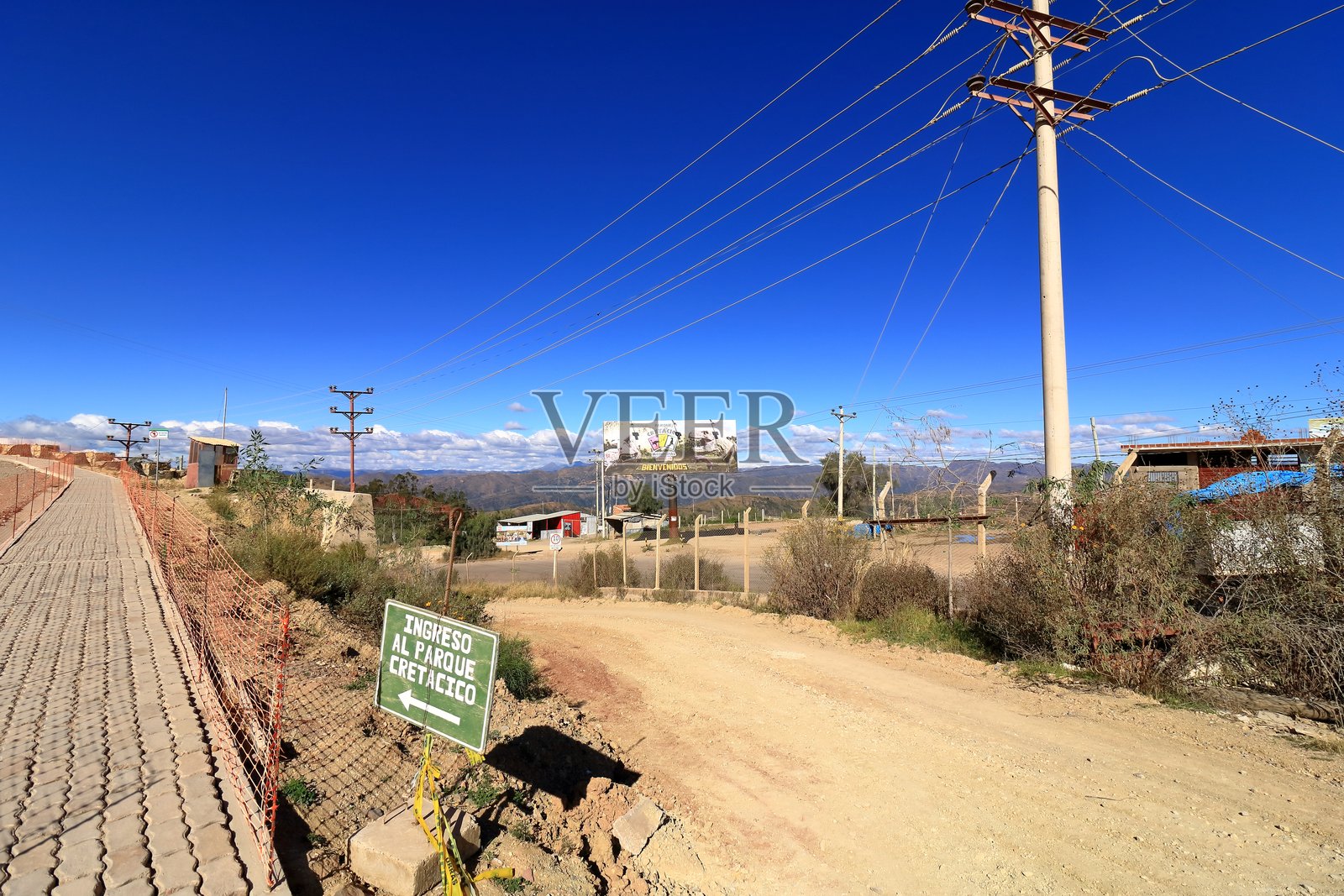 玻利维亚苏克雷郊区的街道照片摄影图片