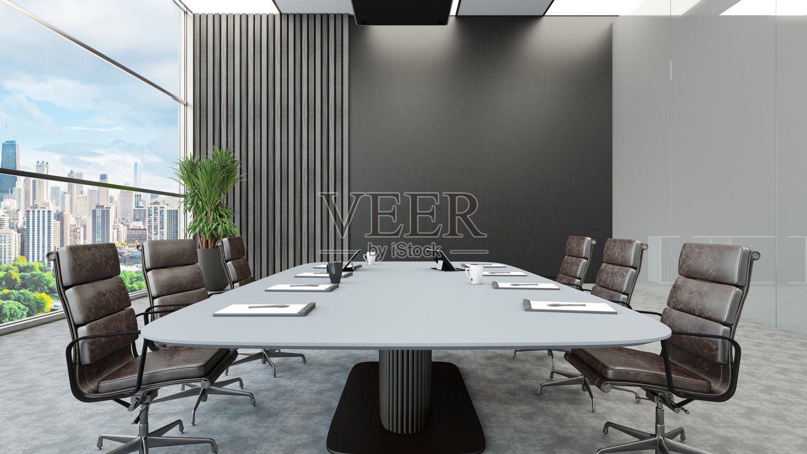现代会议室，俯瞰城市天际线，配备高档椅子照片摄影图片