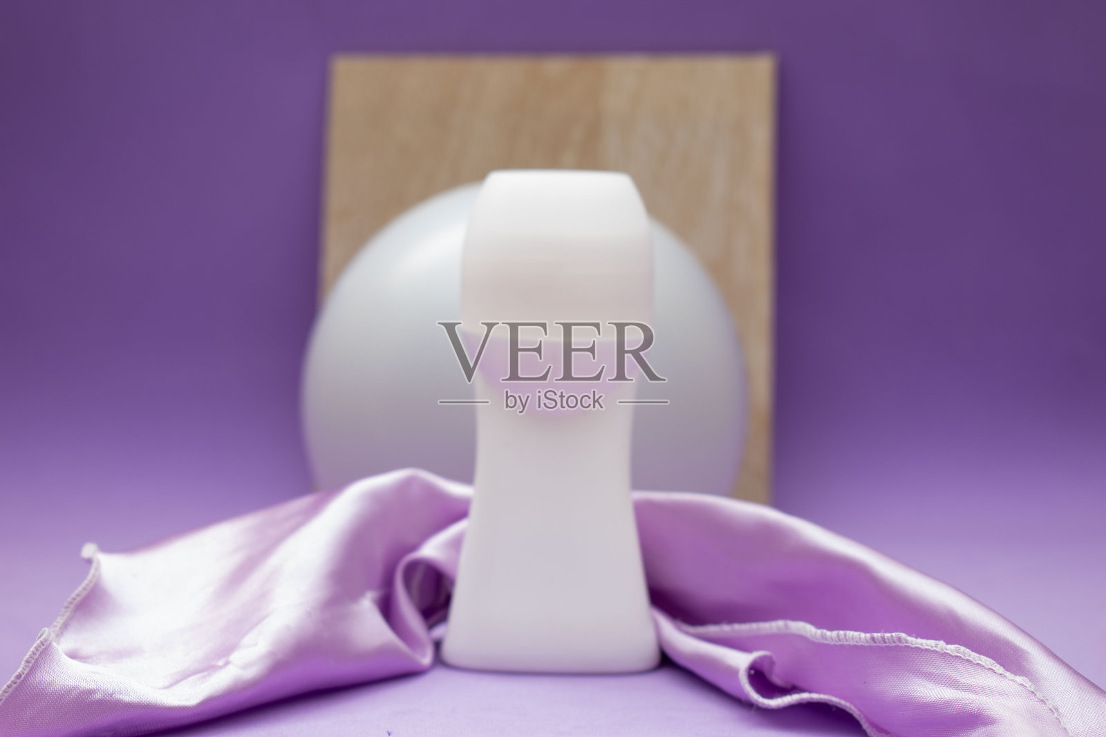 极简主义除臭滚珠瓶模型合集 – 清新美容产品摄影照片摄影图片