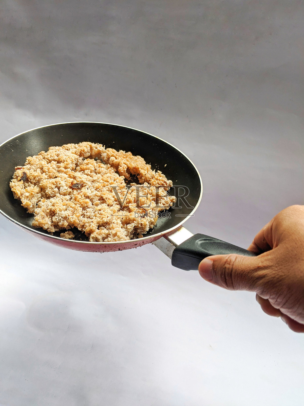 平底锅中的西米糕照片摄影图片