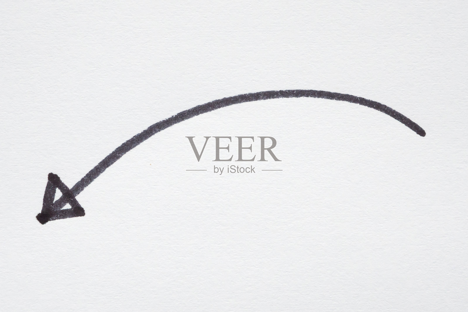 手绘箭头，黑色马克笔在白色背景上照片摄影图片