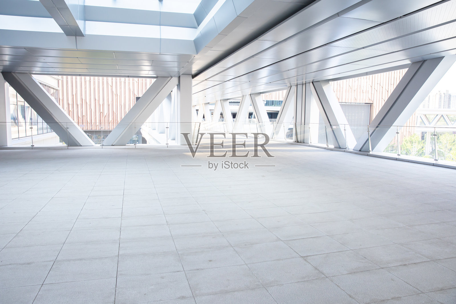 行人天桥照片摄影图片