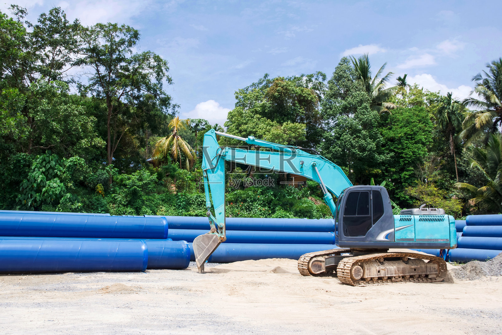 铺设水管的工具照片摄影图片