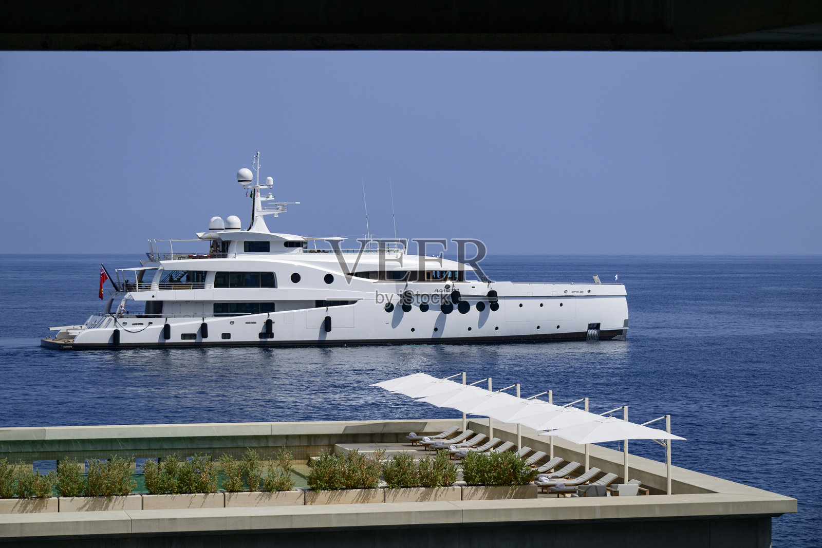 超级游艇凯特夫人在摩纳哥的海湾夏季时光照片摄影图片