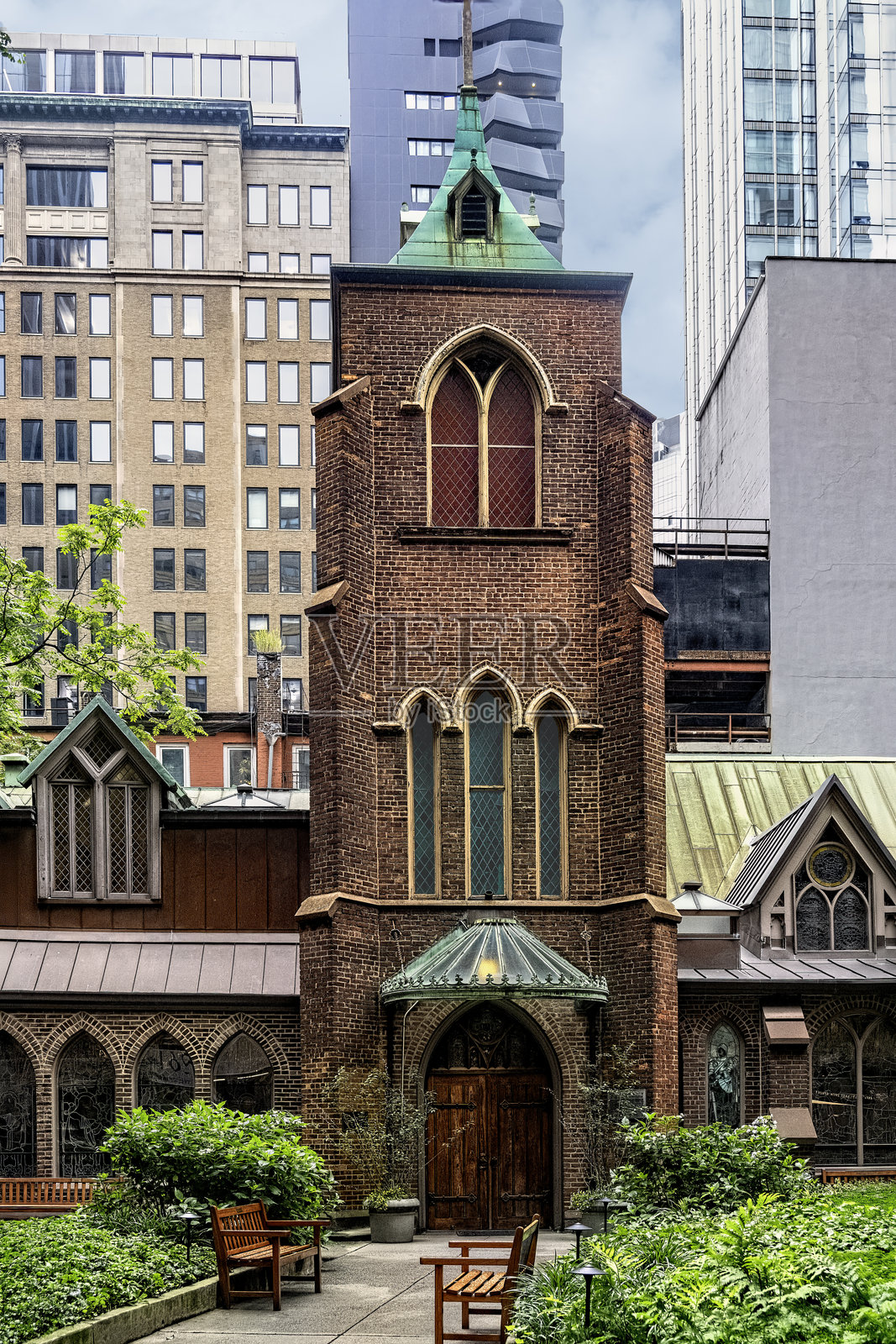 变容教堂，也被称为拐角小教堂，是一座圣公会教区教堂。照片摄影图片