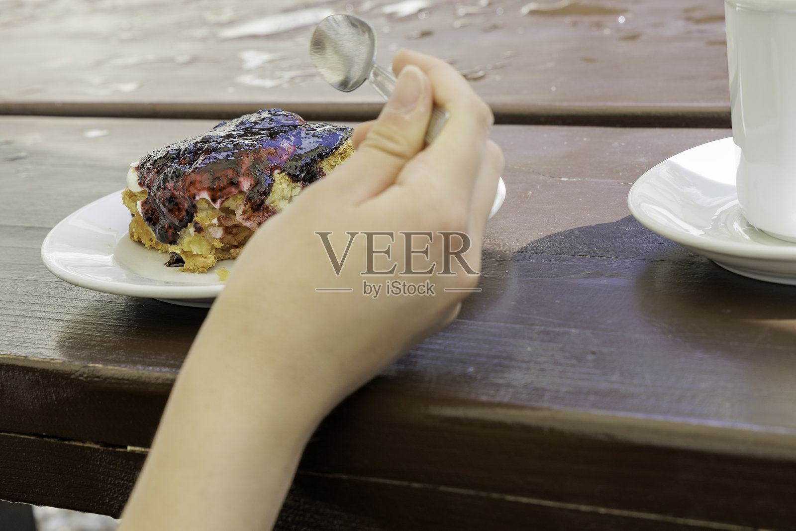 甜蜜的放纵照片摄影图片