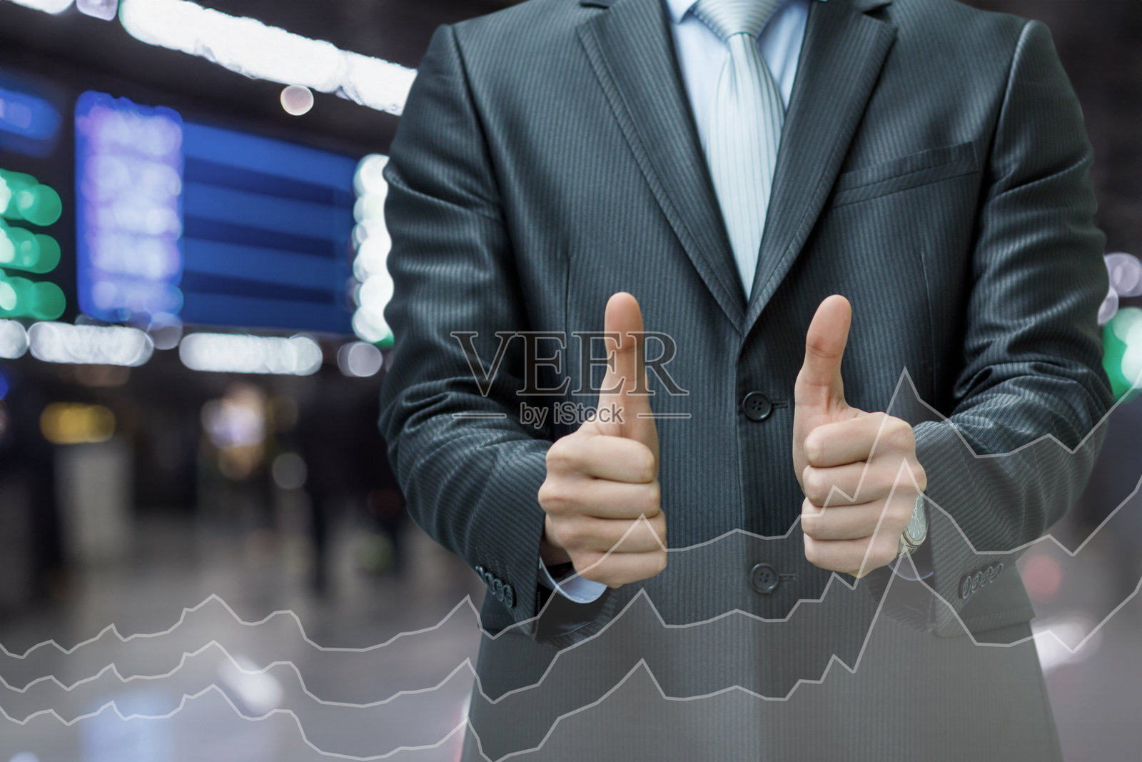 商人庆祝股市成功。照片摄影图片