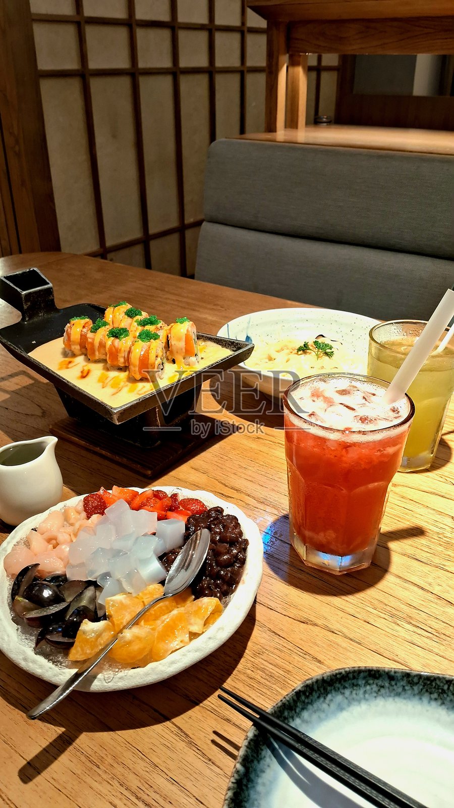 日本午餐菜肴照片摄影图片