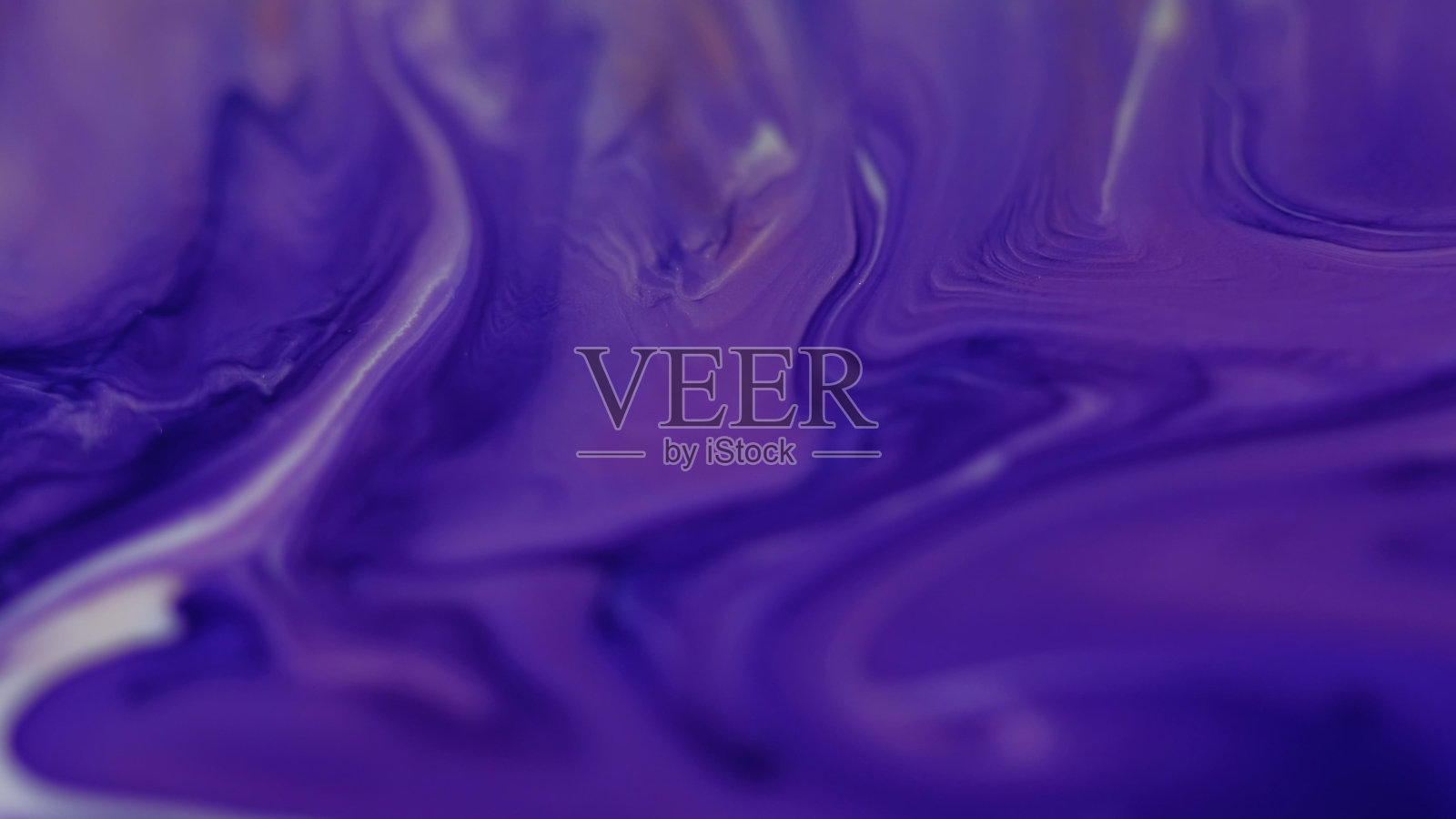 化学颜料湿润质感的涂料流动水照片摄影图片