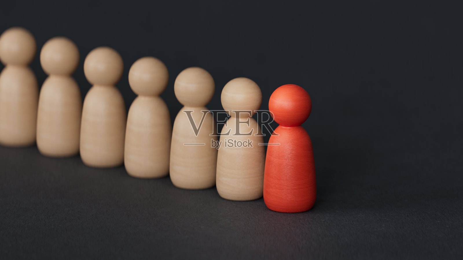 团队领导者。领导力与团队合作概念。经济状况与社会成就。黑色背景上的3D渲染。照片摄影图片