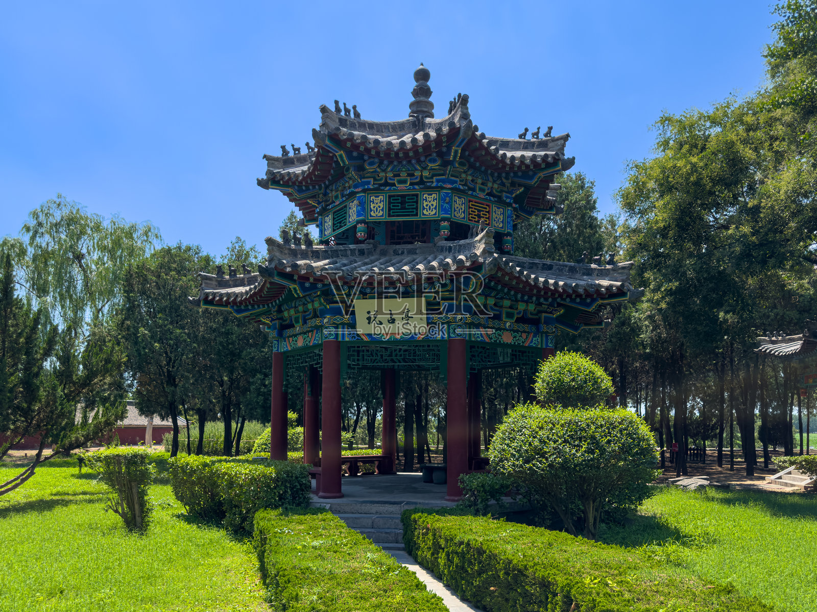 安阳汤阴游里古城遗址的亭子照片摄影图片