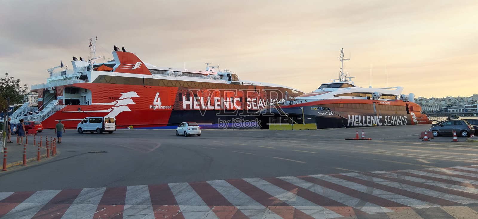 希腊雅典的比雷埃夫斯港，希腊海运，爱琴海，旅游照片摄影图片