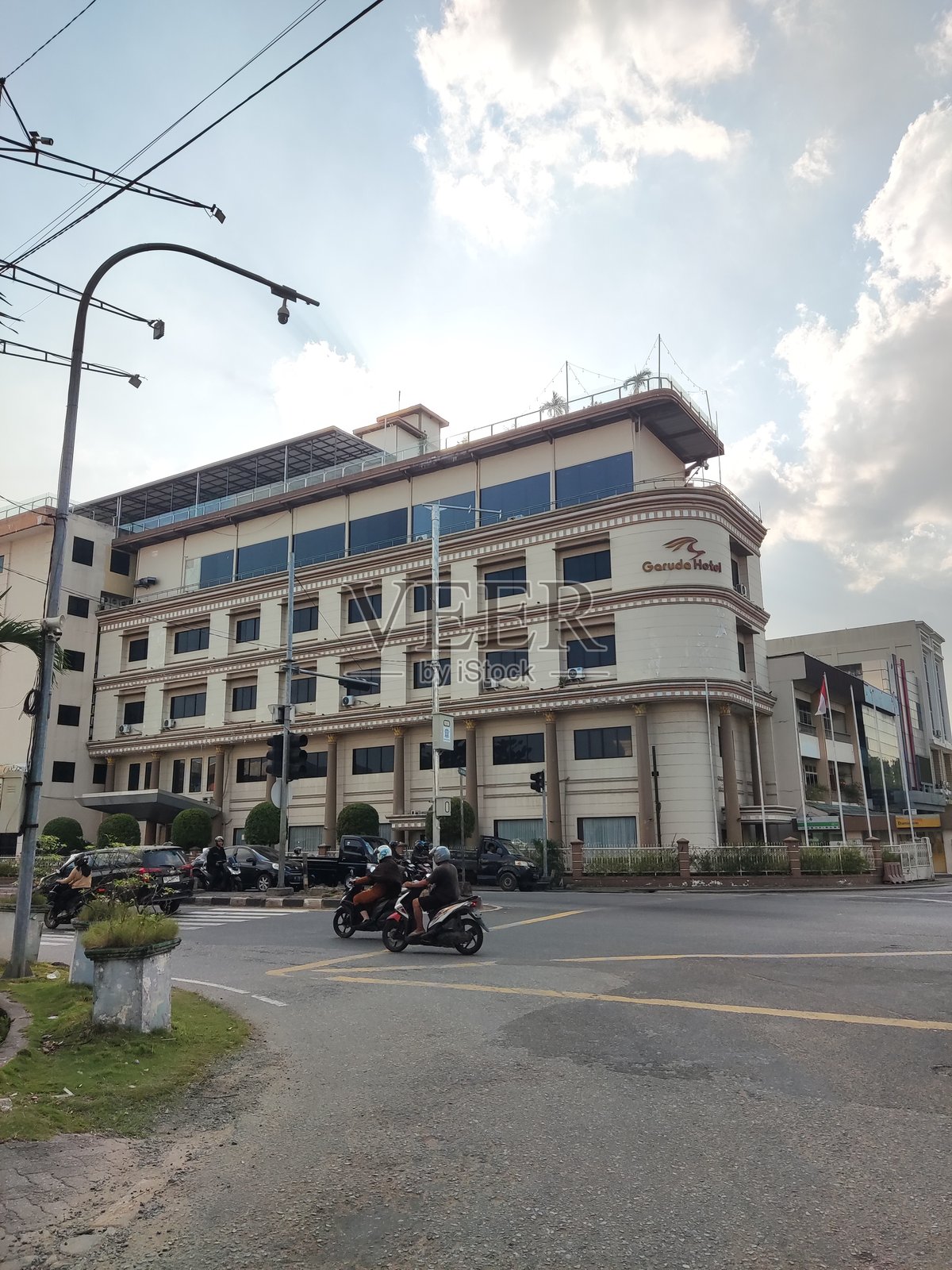 加鲁达酒店照片摄影图片