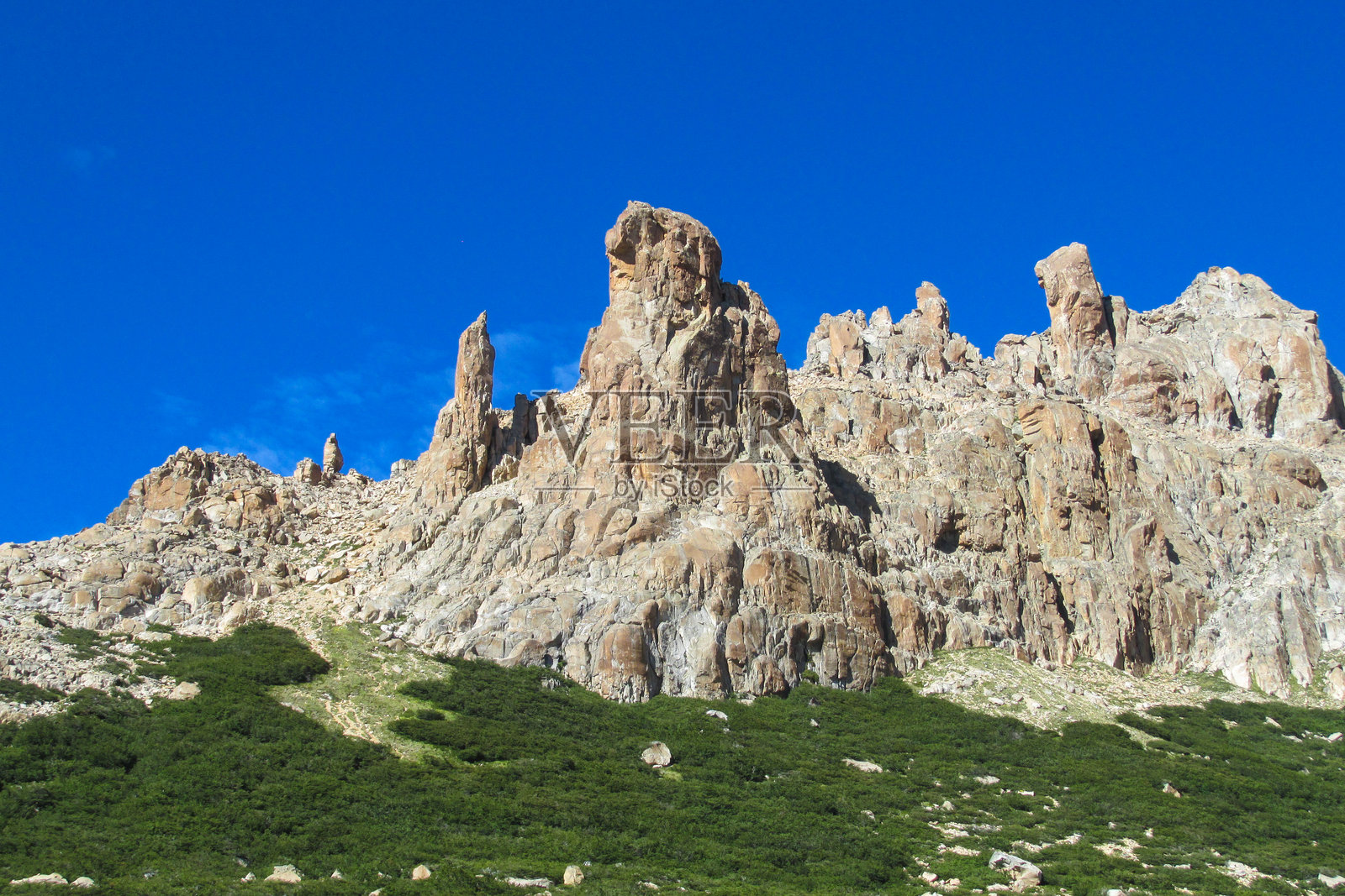 巴里洛切的塞罗大教堂山。纳韦尔瓦皮国家公园的山脉照片摄影图片