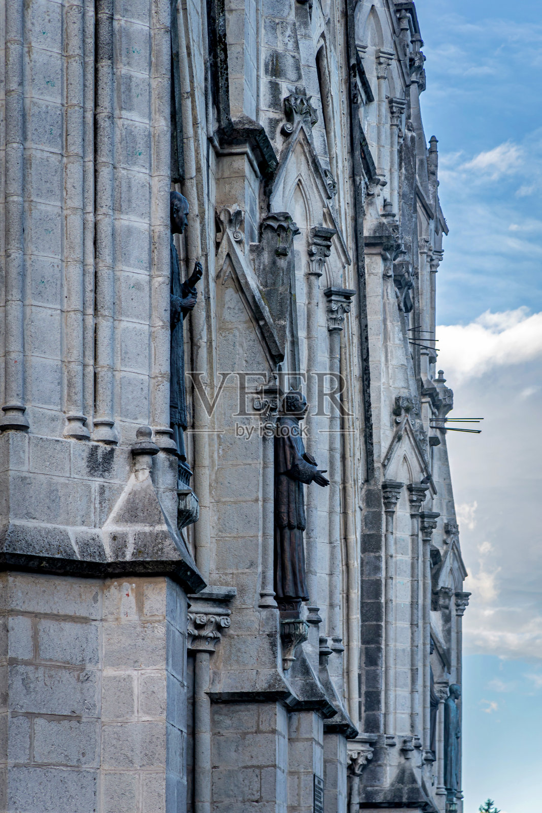 基多大殿教堂的外景照片摄影图片