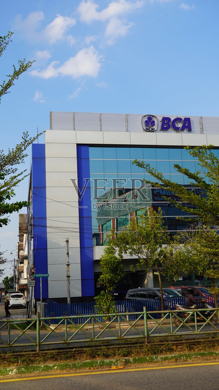 印尼BCA银行KCU Kubu Raya分行照片摄影图片