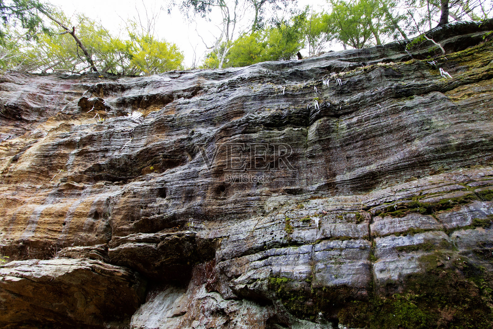 霍金山州立公园的低语洞穴，俄亥俄州照片摄影图片