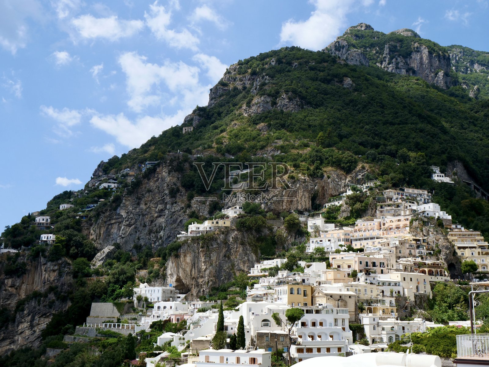 阿马尔菲海岸的波西塔诺城景照片摄影图片