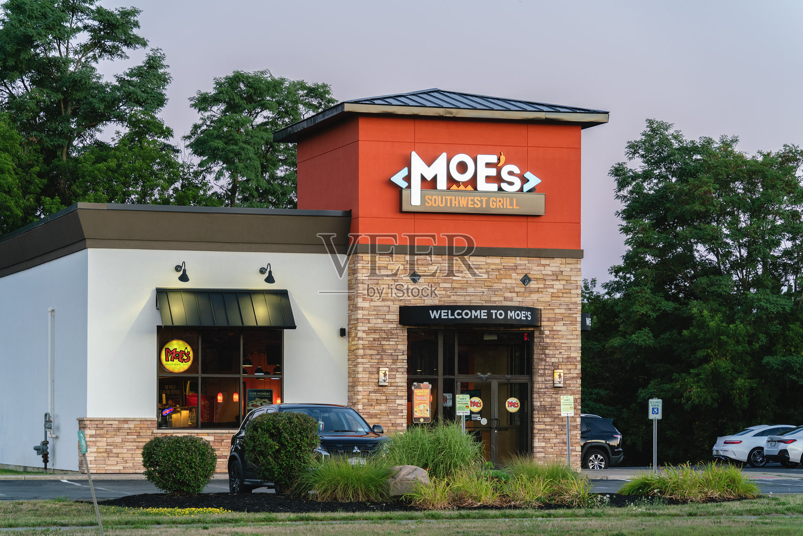 Moe's西南烧烤餐厅照片摄影图片