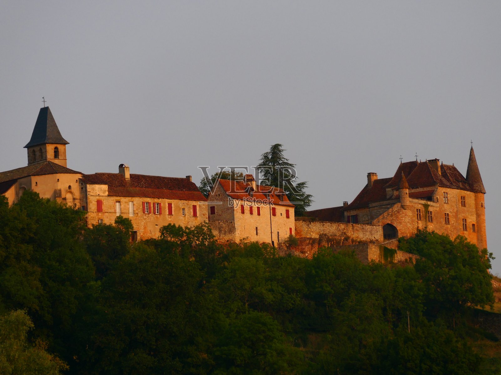 卢布雷萨克村，洛特照片摄影图片