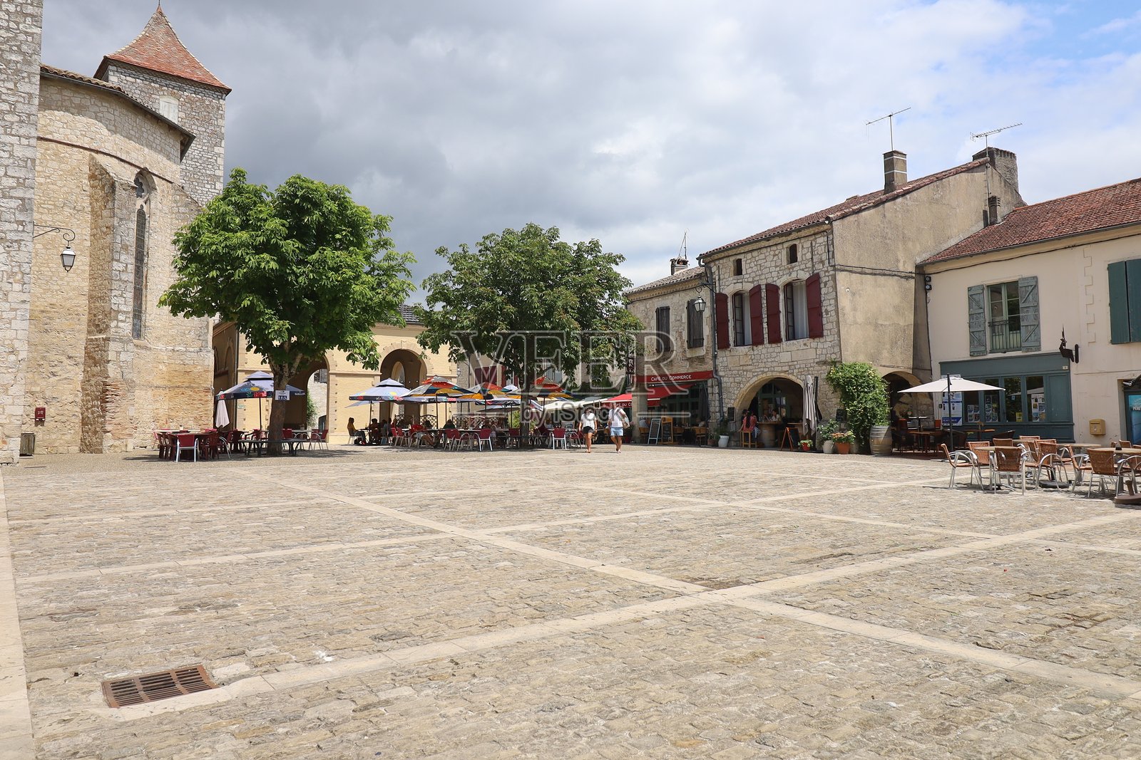 劳泽特 - 科尔尼耶广场照片摄影图片