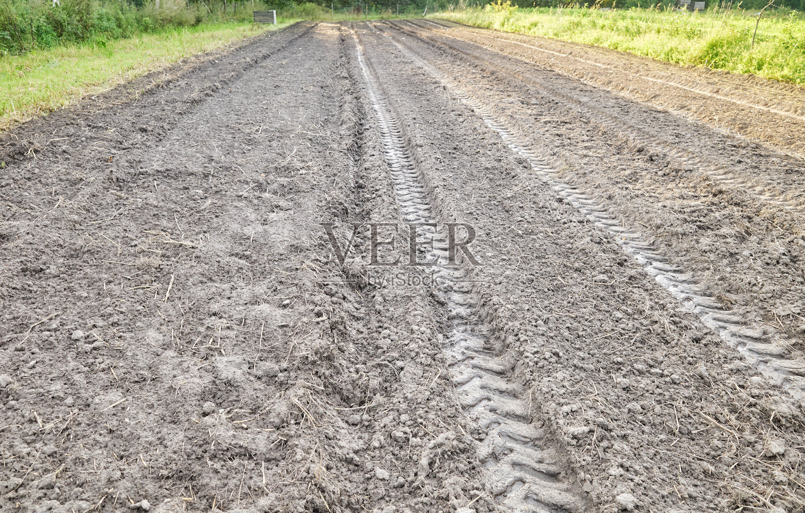 准备种植的耕地。照片摄影图片