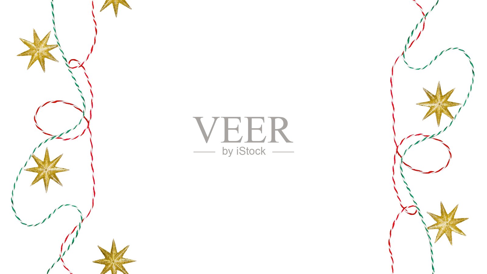 透明背景上的金色星星和麻绳装饰的孤立圣诞装饰品照片摄影图片