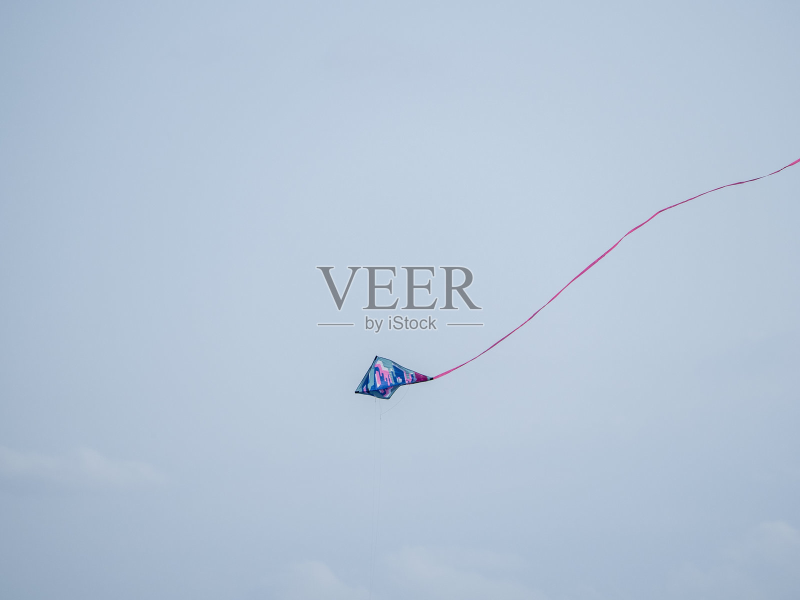 天空中的彗星照片摄影图片