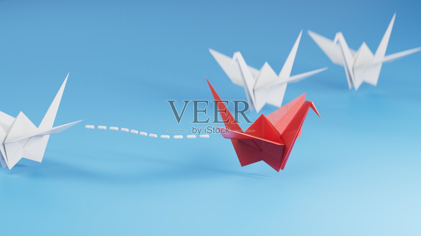 不同的商业概念。新想法。纸艺风格。创意理念。领导者天鹅概念，红色纸天鹅在白色天鹅中间。蓝色背景上的3D渲染。照片摄影图片