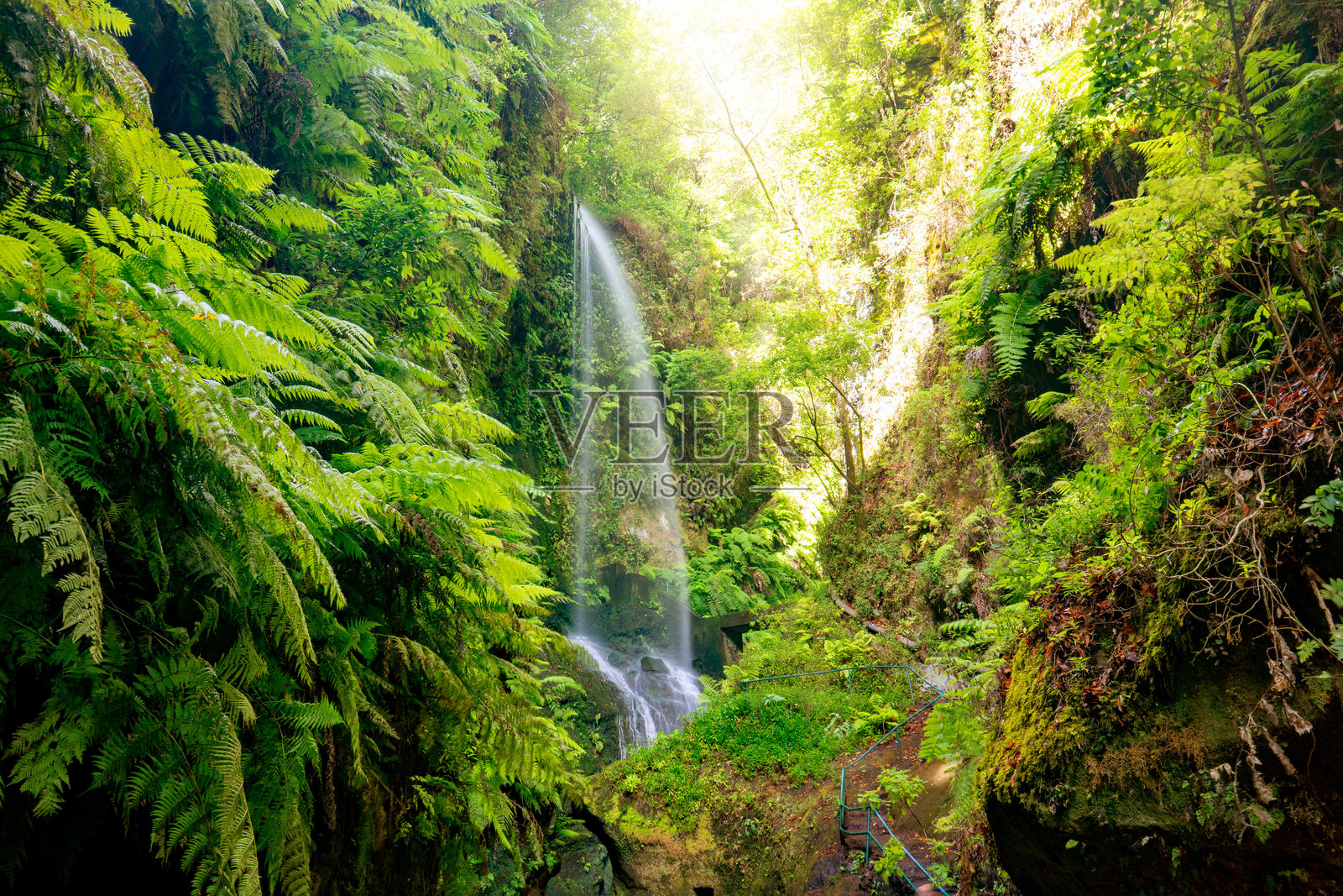 洛斯蒂洛斯瀑布，拉帕尔马，加那利群岛照片摄影图片