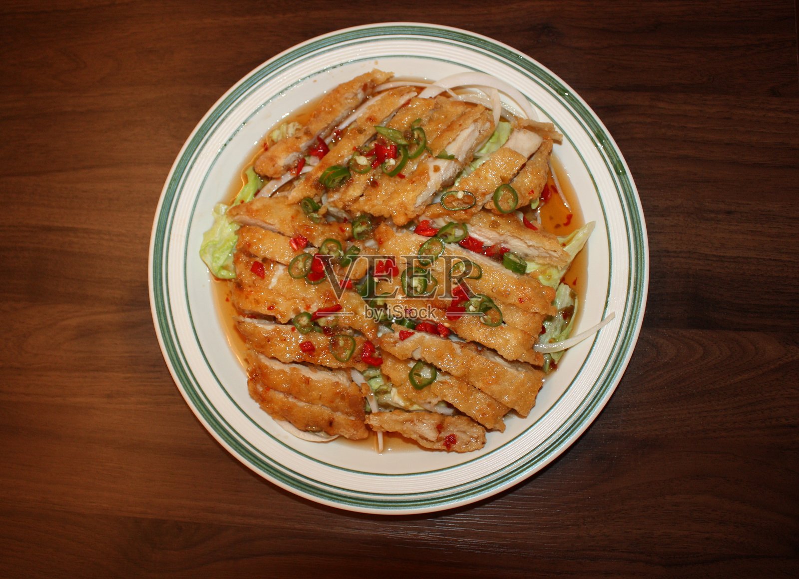 韩国青阳辣椒炸鸡照片摄影图片