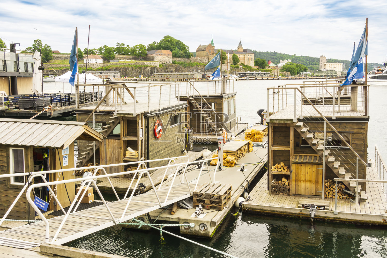 KOK漂浮桑拿提供奥斯陆挪威阿克斯胡斯堡的美丽景观照片摄影图片