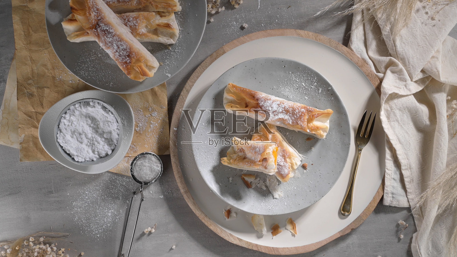 美味的Vouzela蛋挞照片摄影图片