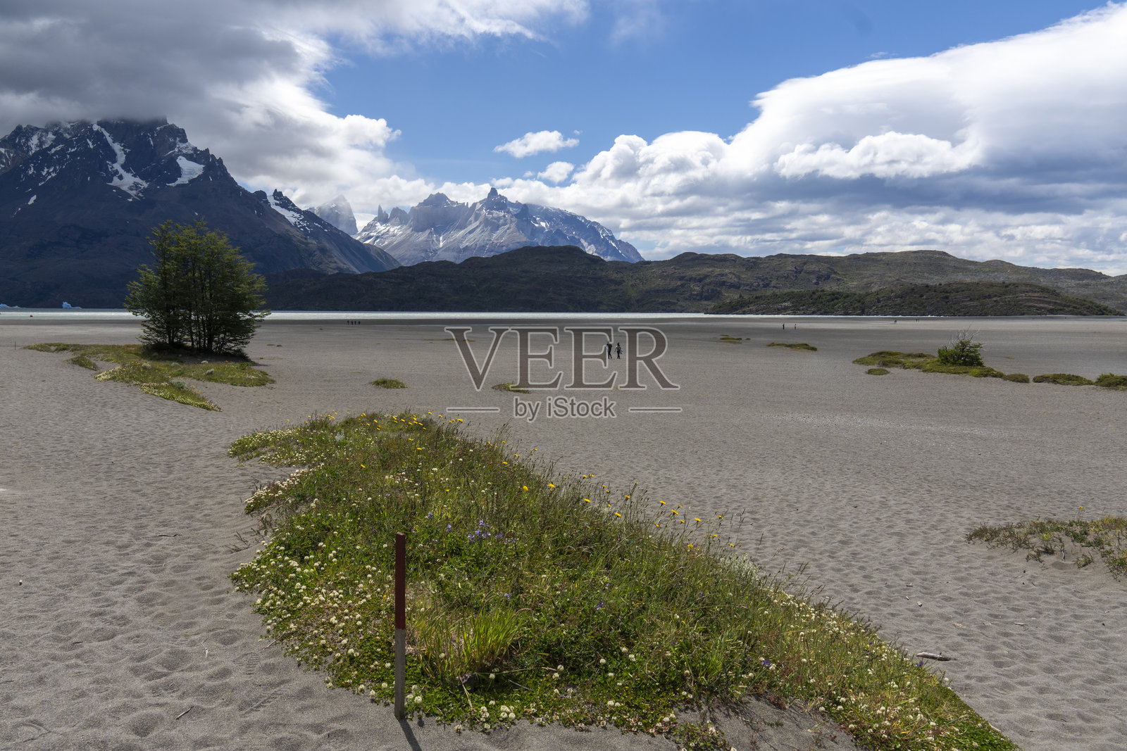 智利南美洲托雷斯德尔潘恩国家公园的山地风景照片摄影图片