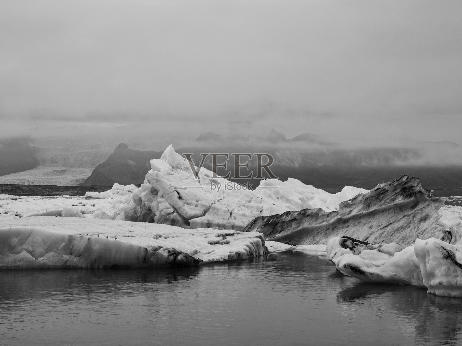冰岛的冰川湖和泻湖约库尔萨龙照片摄影图片