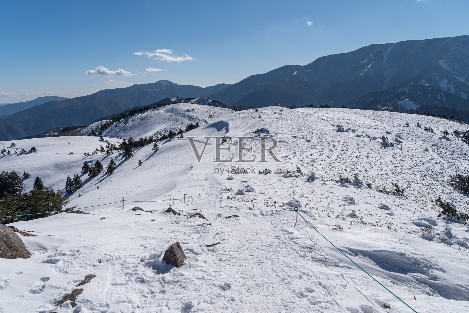 富士见台高原的雪景照片摄影图片