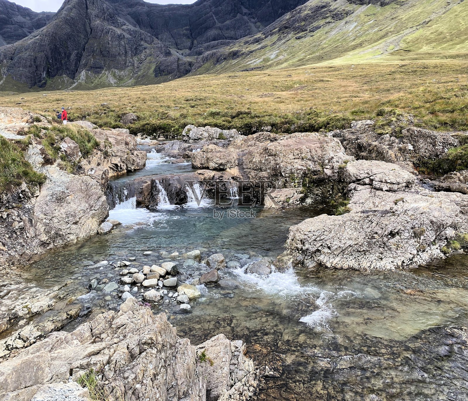 斯凯岛的仙女池景观照片摄影图片