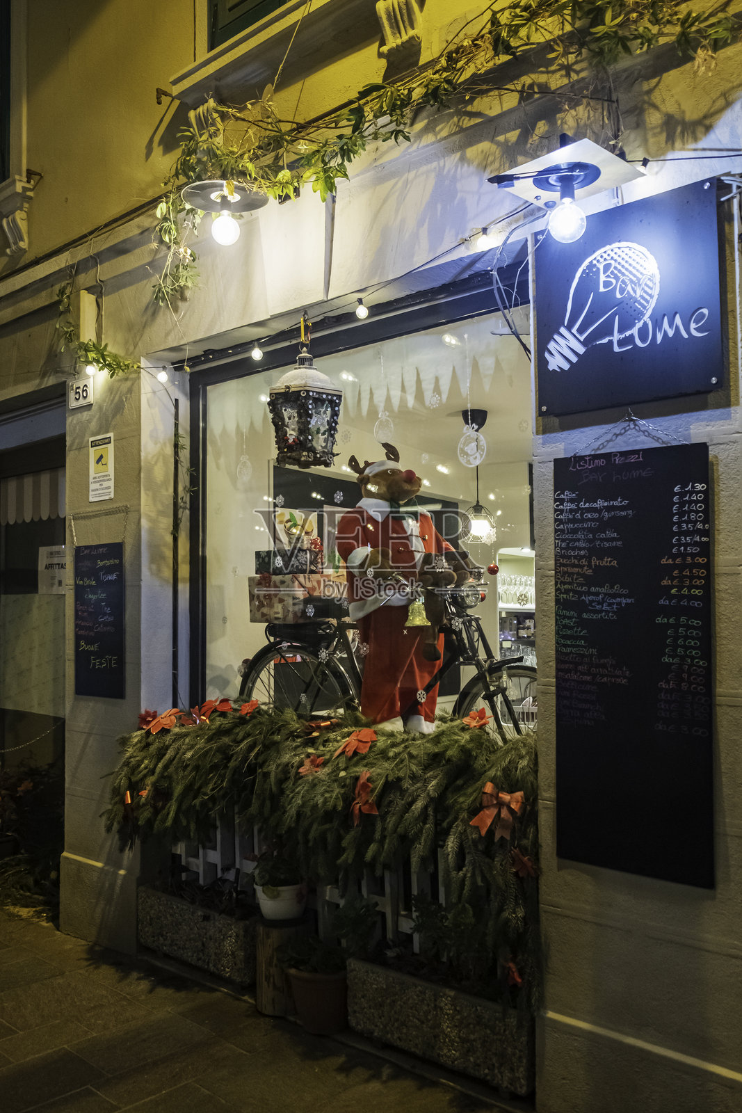 圣诞节的罗韦雷托 - 特伦蒂诺，意大利照片摄影图片