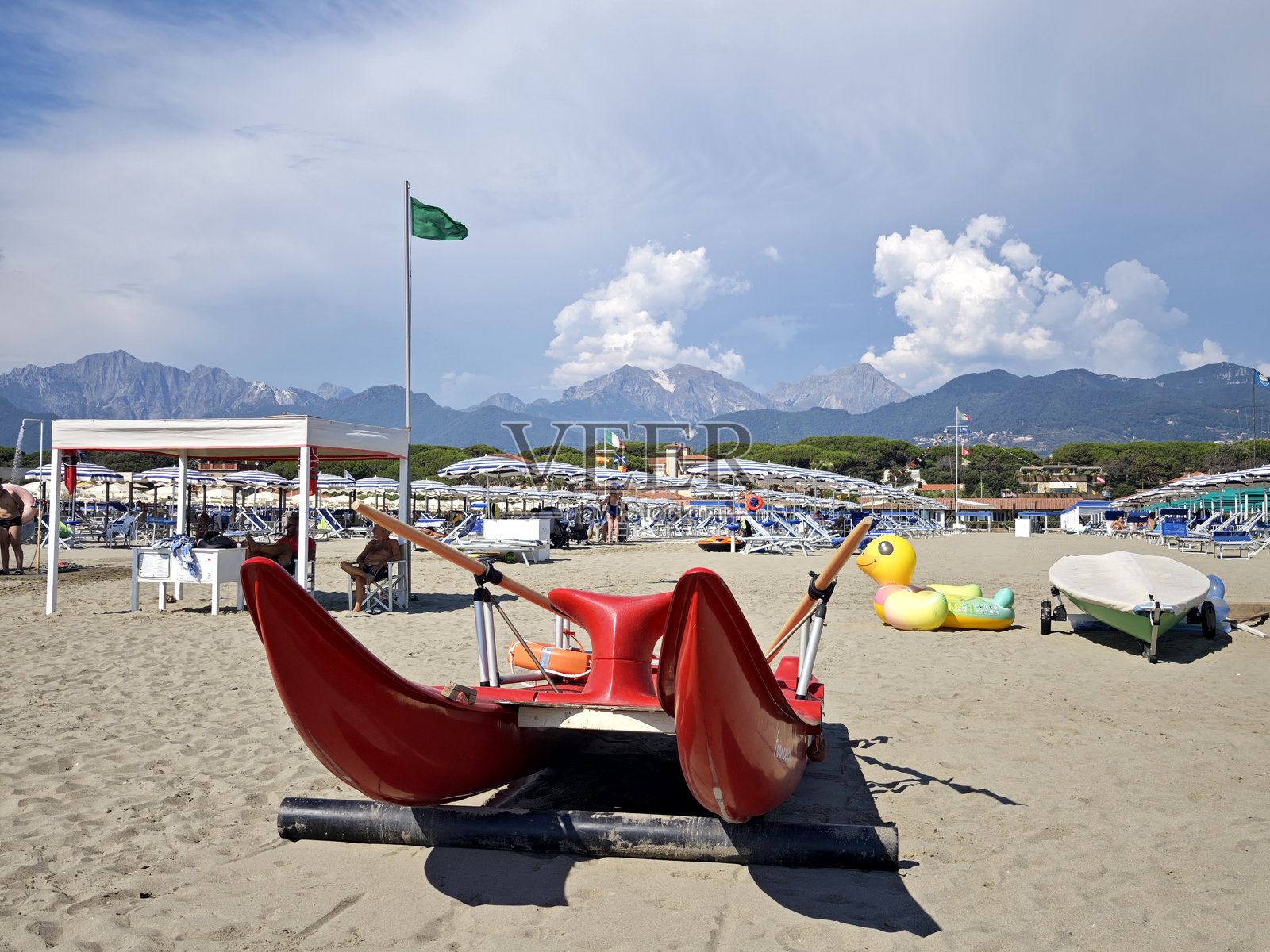 托斯卡纳维尔西利亚的皮耶特拉桑塔海滩照片摄影图片