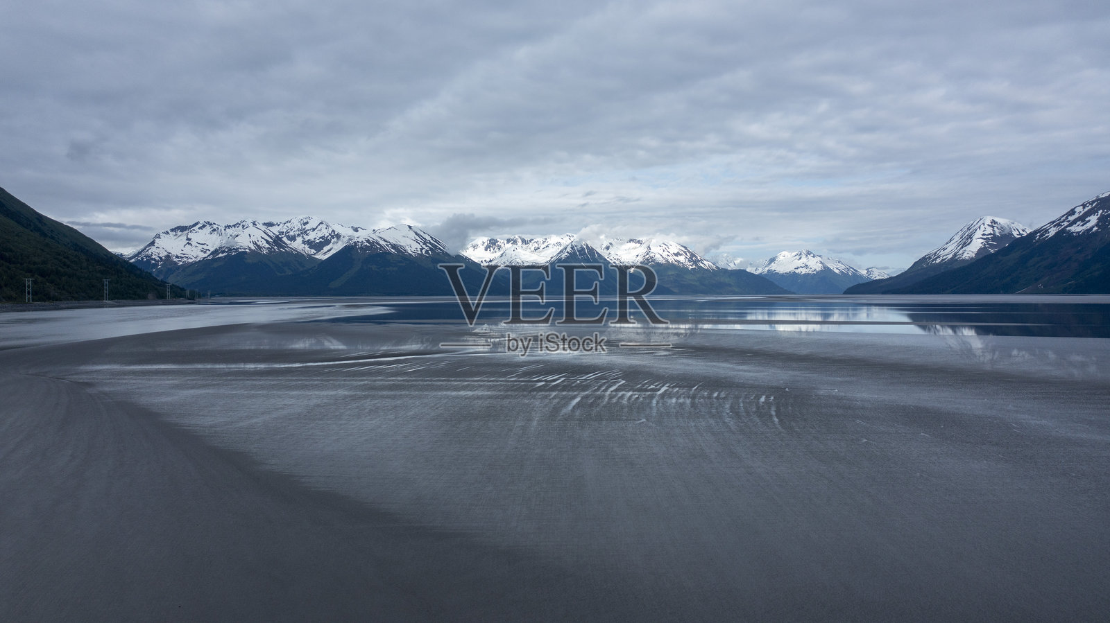 阿拉斯加山脉照片摄影图片