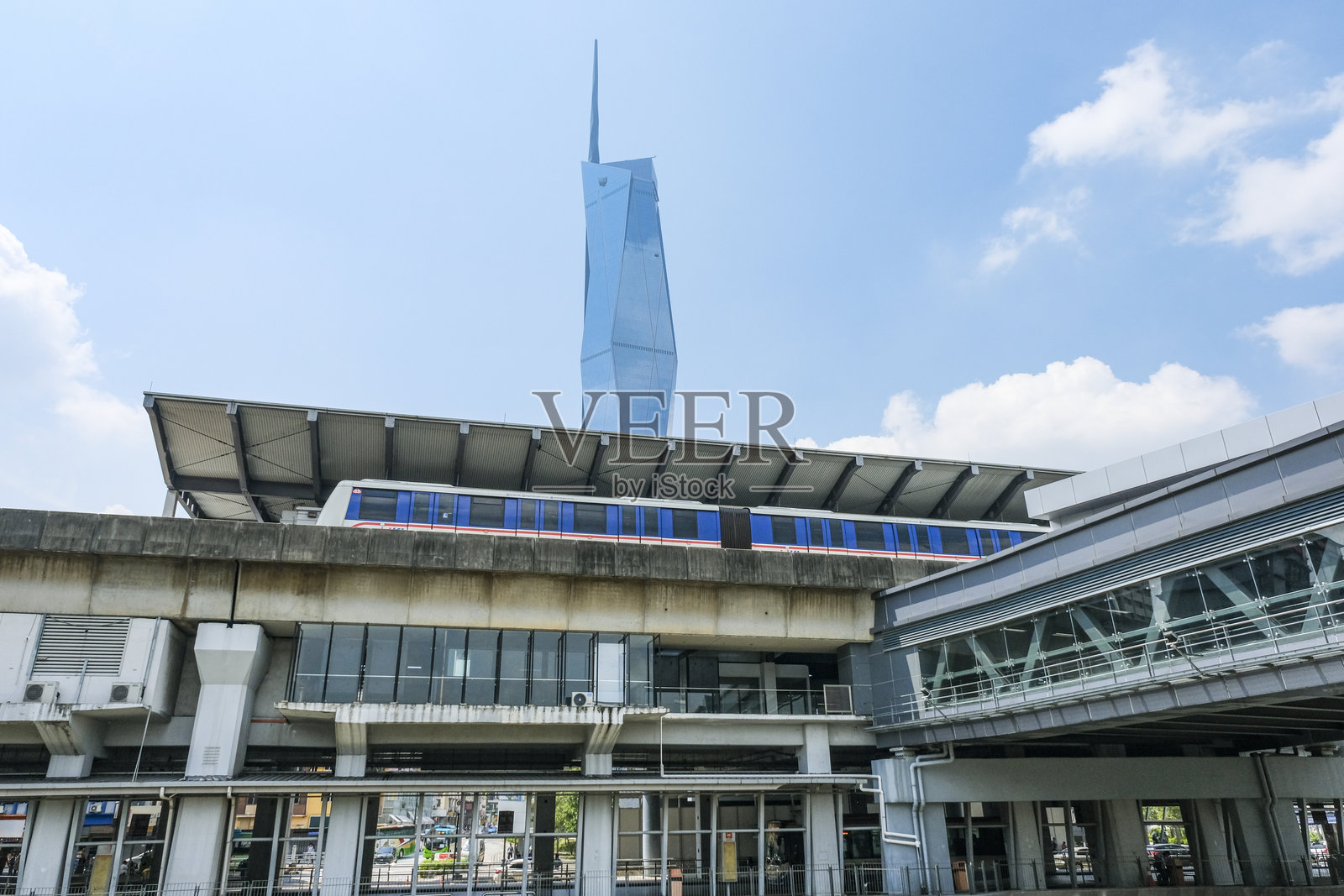 吉隆坡的轻轨系统照片摄影图片