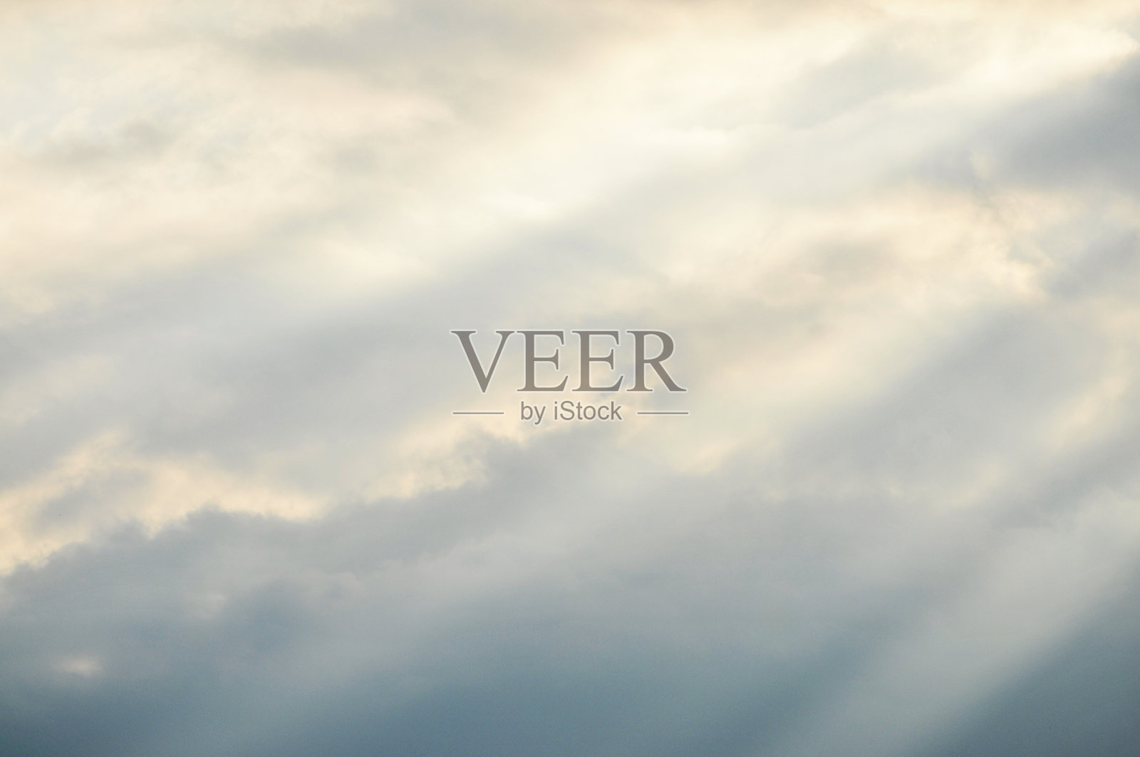 山脉与云彩的风景照片摄影图片