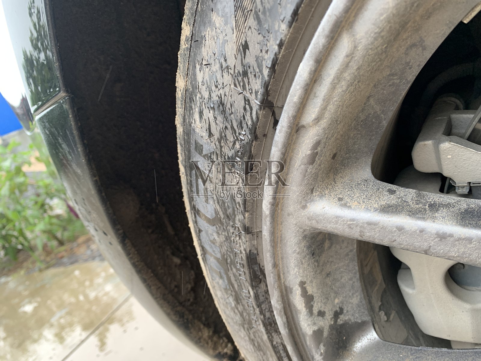 轮胎，中国汽车事故现场，中国，亚洲。照片摄影图片