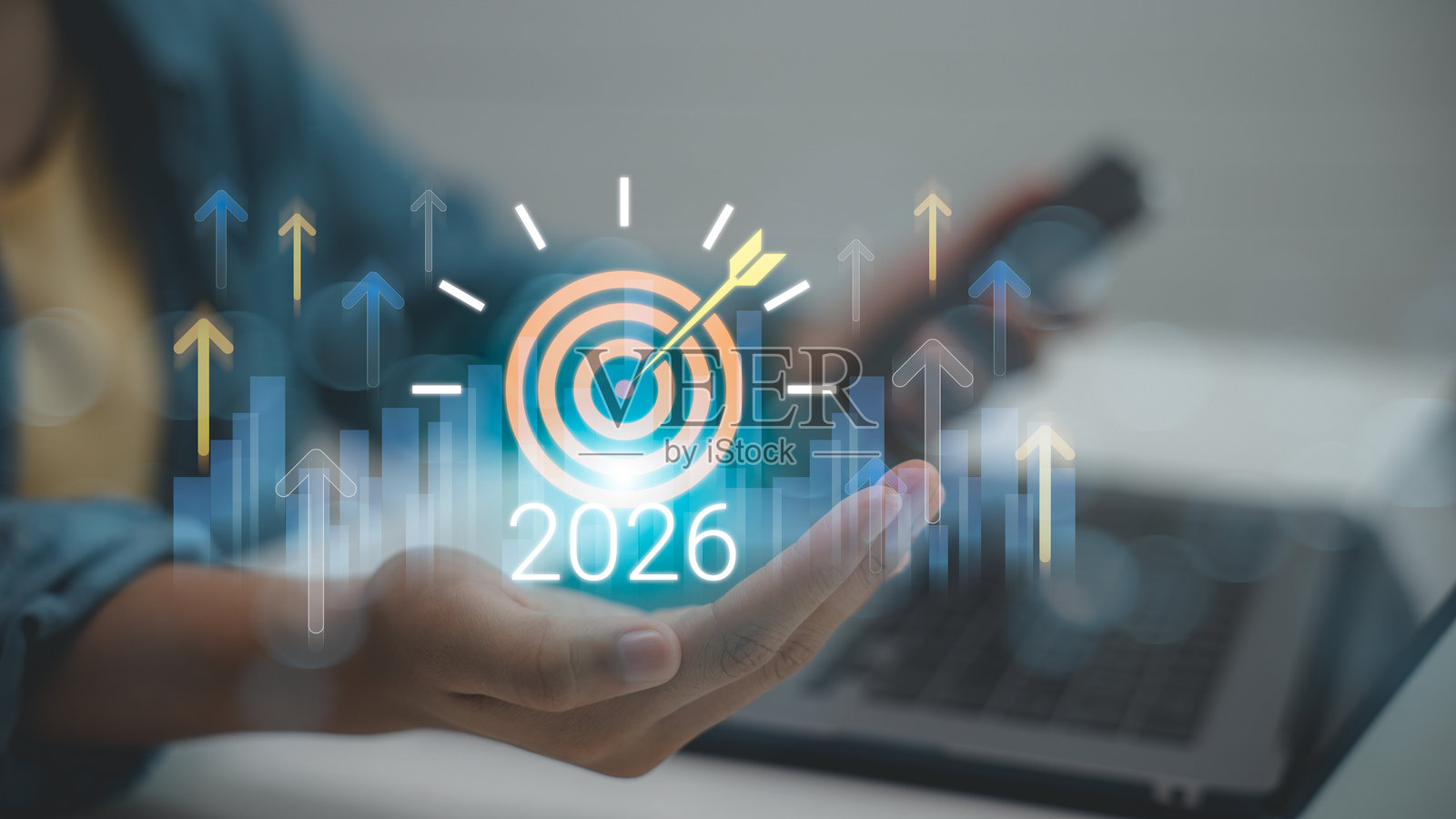 商业手握数字目标图标，标有2026和增长箭头。战略规划、商业目标、未来愿景、长期成功、数据驱动的绩效、创新、成就。照片摄影图片