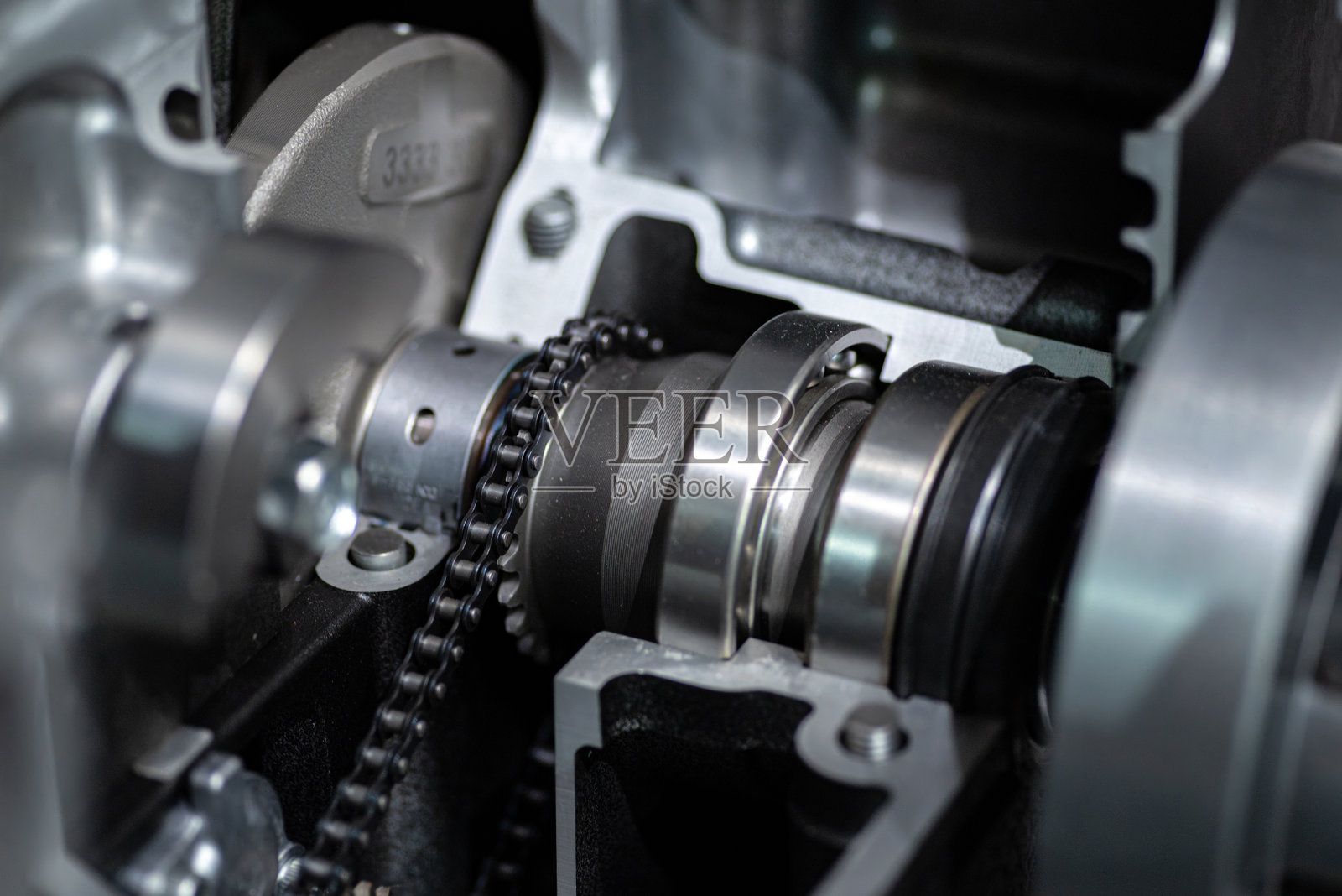 精密制造的发动机零件照片摄影图片